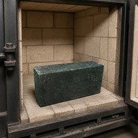 Brique céramique haute teneur en chrome GG-90 90% Cr2O3 Réfractaire 1950°C Haute Densité pour Soudage et Découpe pour Revêtement de Four d'Incinération des Déchets