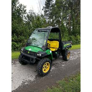 Veicolo Utilitario John Deeree 855D ad Alte Prestazioni per Agricoltura, Ranch, Costruzione e Trasporto Commerciale al Miglior P - Product Image 1