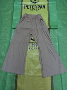 Vêtements usagés (habillement) : Pantalons larges pour femmes - Product Image 5