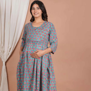 Vestido de Maternidad Posparto de Algodón Indio Artesanal para Mujeres Embarazadas, Bata de Lactancia, Vestido Minimalista de Fabricante - Product Image 1