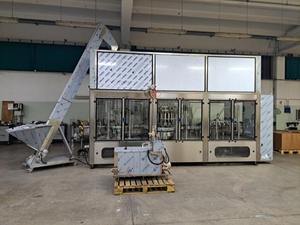 Maquinaria de embotellado automático de alta eficiencia para botellas de vidrio y PET con sistema integrado de llenado y etiquetado para exportación - Product Image 2