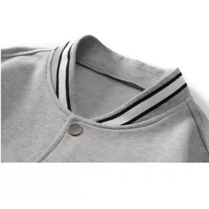 Chaqueta universitaria con cuello levantado de lona y logotipo personalizado con mangas bordadas chaqueta negra con letras de béisbol universitario para hombre - Product Image 6