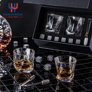 Logotipo personalizado <span class=keywords><strong>Whisky</strong></span> magnético <span class=keywords><strong>Dos</strong></span> pequeños vasos retorcidos Set Caja de regalo Embalaje con inserto de espuma de piedra de hielo - Product Image 5