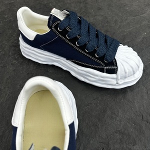 Zapatos casuales de lona de algodón para hombre, con punta redonda, estilo con cordones y hebilla, cómodos y transpirables, para deporte. - Product Image 4