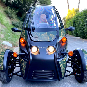 Camionnette électrique à trois roues Arcimoto FUV 2023, transmission intégrale automatique, batterie au lithium, pneus R16, groupe motopropulseur à quatre moteurs, sièges chauffants - Product Image 4