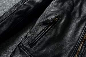 Veste en cuir de moto classique Vêtements d'extérieur intemporels pour un usage quotidien - Product Image 3