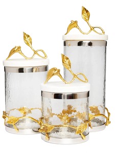 กระป๋องตกแต่งสีทองและแก้วที่มีลวดลายเป็นเอกลักษณ์สำหรับขนมคุกกี้และสินค้าขนาดเล็ก - Product Image 3