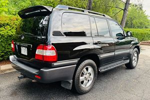 Voitures d'occasion de qualité, modèle ancien, LandCruiser V.8 2006 - Product Image 4
