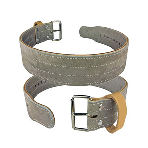 Cinturones de levantamiento de pesas diseñados para sesiones pesadas que proporcionan soporte estable para la cintura durante las rutinas de fuerza en el gimnasio. - Product Image 3