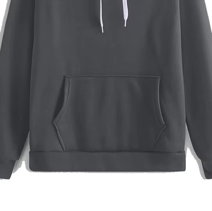 Traje de Athleisure gris de moda Sudadera con capucha suave con pantalones de chándal a juego para comodidad para salidas casuales y descanso - Product Image 3