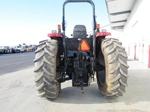 Tracteur à roues IH MX110 de 2000, d'occasion, 90 CV, moteur Cummins, équipement agricole efficace et fiable, composants - moteur, boîte de vitesses, pompe - Product Image 5