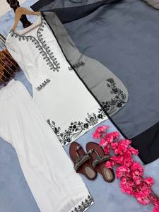 Salwar Kameez Plazo Suit Dupatta de créateur indien, en crêpe naturel, broderie et sequins, tenue de soirée de mariage élégante, infroissable - Product Image 5