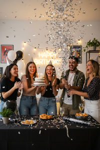 Novedad: Cañón de Confeti Plateado Metálico, Ideal para Bodas, Cumpleaños, Año Nuevo, Navidad y Fiestas. Venta al por Mayor, España - Product Image 3