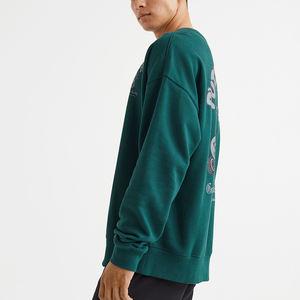 เสื้อสเวตเชิ้ตคอกลมผ้าฝ้ายแท้ 100% สไตล์วินเทจสำหรับผู้ชาย พิมพ์ลายโลโก้ ดีไซน์เรียบง่าย เหมาะสำหรับเสื้อผ้าฤดูหนาว ขายส่งแบบ ODM - Product Image 5