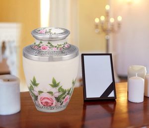 Couronne de rose urne funéraire pittoresque adulte unique urne funéraire artisanale pour cendres humaines bonne qualité en métal taille personnalisée urne - Product Image 2