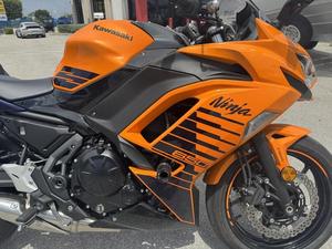 Motocicleta Ninja 650 ABS 2025 - Product Image 4