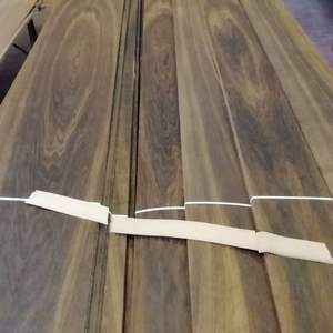 EcoElegance Ecológico Roble Italiano Chapa Natural Madera Sostenible de Alta Calidad para Aplicación de Villa - Product Image 3