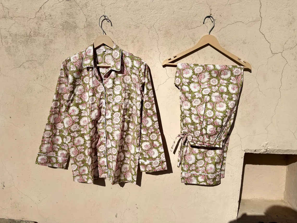 เหมือนกับภาพ