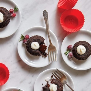 Creative <b>Silicone</b> Macaron Candy Cupcake Muffin Mold Produced with Careful Cake Tools - Product Image 4