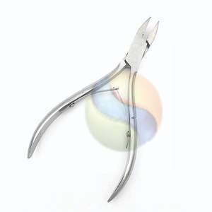 Pince à cuticules professionnelle en acier inoxydable, outil de manucure de précision, pince à cuticules de haute qualité en acier inoxydable - Product Image 3