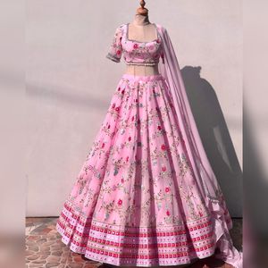 Material de Georgette de imitación de calidad de exportación con corte Kali Lehenga Choli con trabajo de bordado de secuencia de 5mm Dupatta de India - Product Image 3