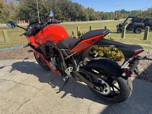 Venta en Subasta de Motocicletas Nuevas GSX-8R Street 2026 con Velocidad Máxima Superior a 80 km/h y Potencia de 1001-2000W, con Depósito - Product Image 3