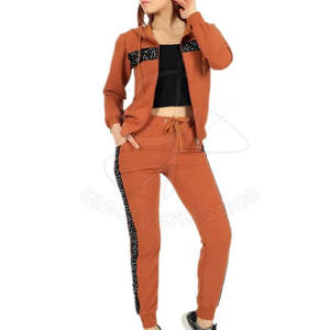 Ropa de gimnasio Cómodo chándal de entrenamiento informal para mujer con conjunto de chándal de jogging informal de Pekín personalizado - Product Image 4