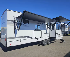 Autocaravana de Alta Calidad con Paneles Solares, GPS, Lavadora/Secadora, Estándares de Lujo para Campamentos, Venta Mundial - Product Image 2