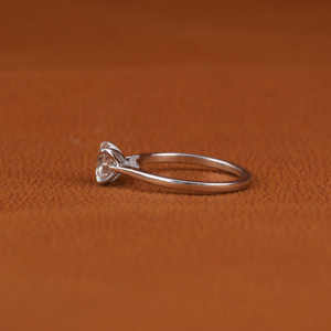 Bague de fiançailles en plaqué or massif 18KT, taille ronde, bague d'anniversaire certifiée IGI de luxe, style classique, cultivée en laboratoire. - Product Image 2