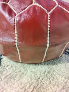 Pouf de sol moderne de luxe en cuir véritable Ottoman pliable de conception marocaine pour la décoration de la maison Utilisation en chambre à coucher Tabourets écologiques - Product Image 5