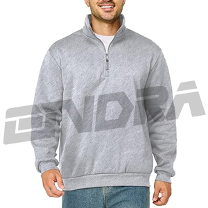 Originals jersey de media cremallera características streetwear moderno Vibes tela suave ajuste limpio perfecto para el uso diario en capas y de temporada - Product Image 1