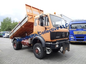 Camión Volquete Mercedes Benz 4x4 Usado de 1993 con Volante a la Izquierda, Cámara Trasera y Motor Diésel - Product Image 4