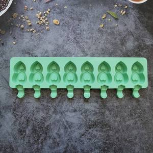 Moule en silicone 8 cavités en forme de double cœur pour glaces et desserts, écologique, idéal pour les fêtes estivales des enfants - Product Image 5