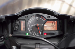 2026 Meilleure vente aux enchères commerciale CBR600RR 999cc 4 temps 200 ch 200,21 ch 13 200 tr/min Prêt à être expédié - Product Image 4