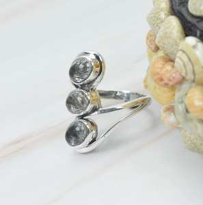 แหวนพลอยรูปไข่เรียบสีดำธรรมชาติ ประดับเงินแท้ 925 สำหรับงานปาร์ตี้ แหวนแฟชั่นสำหรับผู้หญิง ขายส่งเครื่องประดับ - Product Image 6