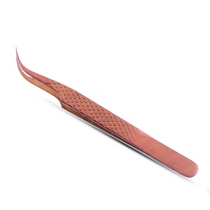 Pinzas de extensión de pestañas de acero inoxidable ligeras hechas a mano herramienta de belleza de embalaje personalizado para pestañas de volumen tipo punta de fibra - Product Image 1