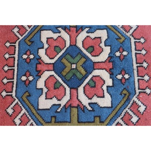 Alfombra Vintage de 4x6.4 pies, Alfombra Turca, Alfombra a Cuadros Roja y Azul - Product Image 5