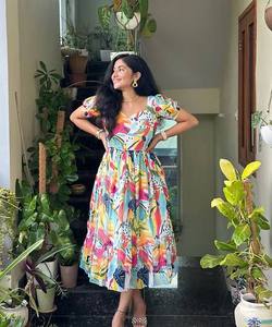 NOUVEAU DESIGN MODERNE EN COTON PUR LUXUEUX IMPRIMÉ NUMÉRIQUEMENT, ENSEMBLE HAUT ET BAS A REVERSIBLE avec BRODERIE SHIFALI - Product Image 5