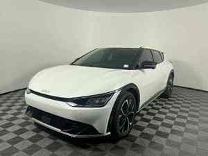 EV6 Wind 2024 Usado, Tracción Trasera, Volante a la Izquierda, Asientos de Cuero, Cámara Trasera, Excelente Estado, Listo para Conducir - Product Image 6