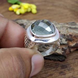 แหวนเงินสเตอร์ลิง92.5พร้อมพลอยอเมทิสต์สีเขียวตัดขอบรูปดอกไม้และตัวเลขสำหรับงานแต่งงาน - Product Image 2