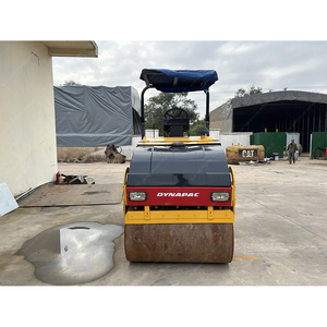 Çekirdek bileşenleri Motor Motor ve pompa ile kullanılan Dynapac CC122 2 Ton çift davul titreşimli yol silindiri - Product Image 1