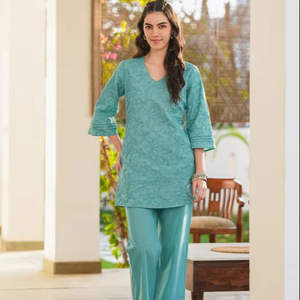 ชุดคอตตอนคอตตอนคุณภาพสูงสำหรับผู้หญิงระบายอากาศได้ดีมีสไตล์สำหรับวันหยุดพักผ่อนในปาร์ตี้ฤดูร้อนง่ายสบายๆรูปแบบที่ไม่ซ้ำใคร - Product Image 1