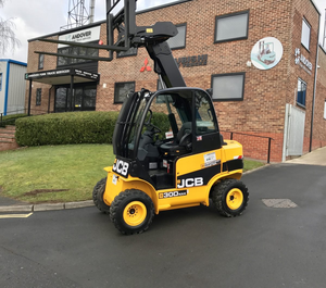 Chariot télescopique JCB TLT30D neuf/d'occasion, bon état, d'occasion, avec flèche télescopique, chargeur télescopique, à vendre - Product Image 1