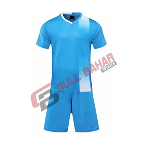 2025 professionnel hommes football uniforme nouveau Style taille personnalisée vêtements de sport couleur unie pour adultes - Product Image 5