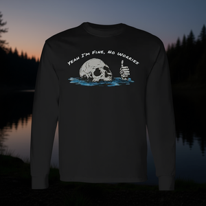 Sì, sto bene, non mi preoccupo, maglietta a maniche lunghe con citazione vintage sulle teschi e sul divertimento - Product Image 3