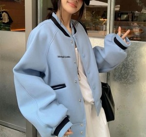 Veste universitaire surdimensionnée au design personnalisé Vestes Letterman pour femmes décontractées en gros Vestes universitaires multi-poches de qualité supérieure - Product Image 5