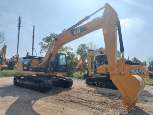 Excavatrice sur chenilles Caterpillar 320D en bon état 20t hydraulique utilisée pour CAT avec composants de moteur à noyau Vente au plus bas - Product Image 3