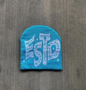 Vente en gros de chapeaux Bennies d'hiver épais et multicolores avec lettres imprimées pour adultes bonnet de sport en tricot pour hommes vêtements d'hiver - Product Image 4