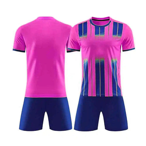 Conjunto de Uniforme de Fútbol Personalizado por Sublimación en Azul Marino y Rosa, de Secado Rápido y Transpirable, con Pantalones Cortos para Hombre - Product Image 5