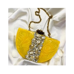 Bolso de mano de resina para mujer, suministro de fábrica al por mayor, bolso de mano para mujer, disponible a precio mayorista desde India - Product Image 5